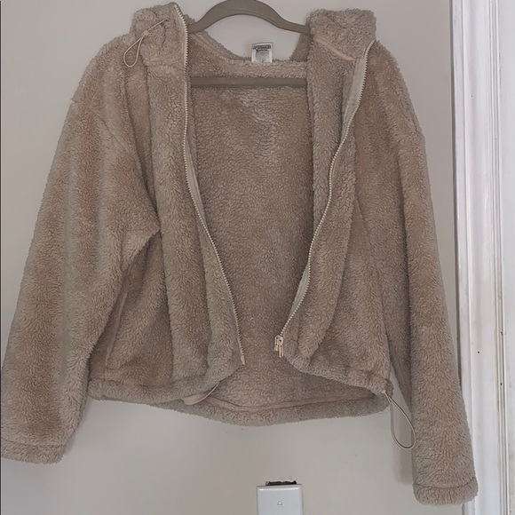 Teddy Bear Sweater - Picture 1 of 3